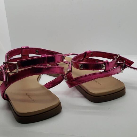 14th and Union Finley Hot Metallic Pink Studded Strappy Flip Flops Size 8.5 - Picture 3 of 8